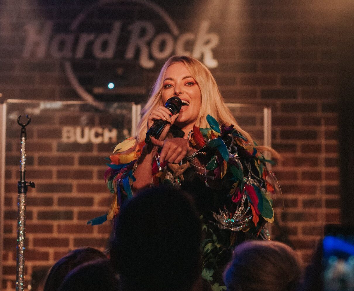 Weekendul de început de martie aduce o agendă diversă în București, în care evenimentele dedicate zilei internaționale a femeii se împletesc cu evenimente muzicale, culturale și de entertainment, reflectând complexitatea vibranței urbane