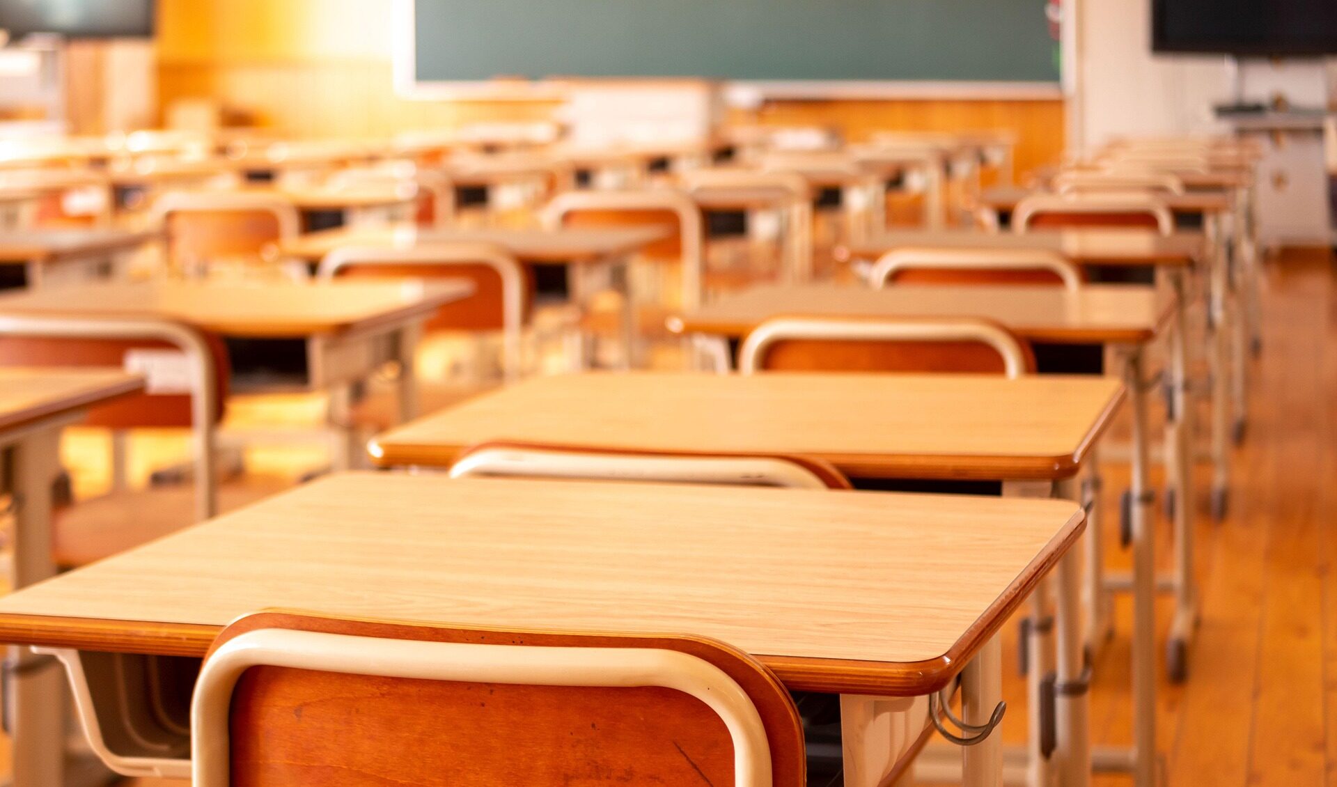 Autoritățile din București au lansat o anchetă severă după acuzațiile grave legate de comportamentul profesorului unei școli speciale din Sectorul 4, declanșate de mai mulți părinți care au reclamat agresiuni verbale și posibile fizice asupra elevilor cu nevoi speciale