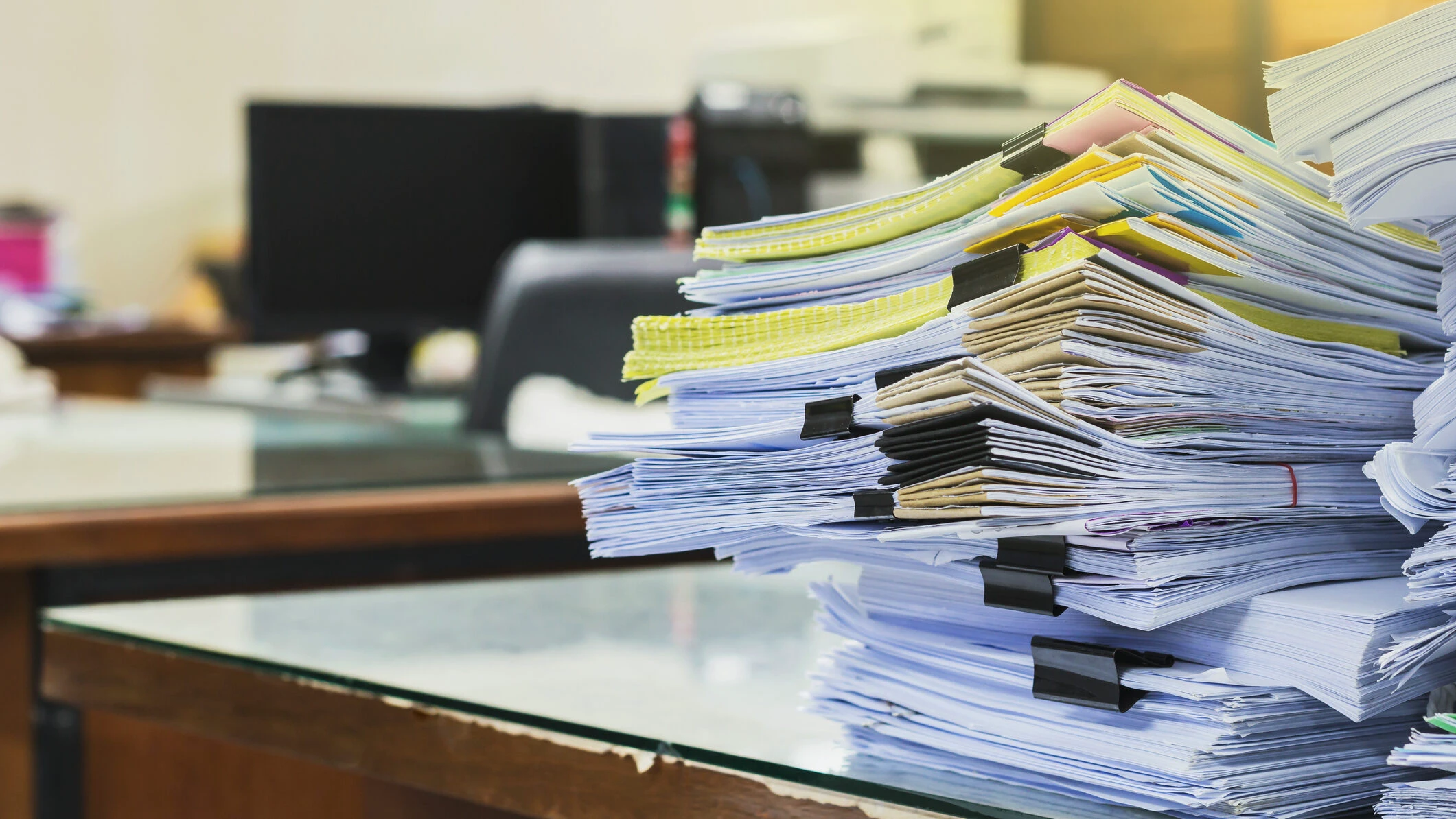 Instituțiile publice au obligația legală de a înregistra și gestiona documentele depuse de cetățeni, reguli fundamentale menite să asigure transparența și buna funcționare a serviciilor administrative