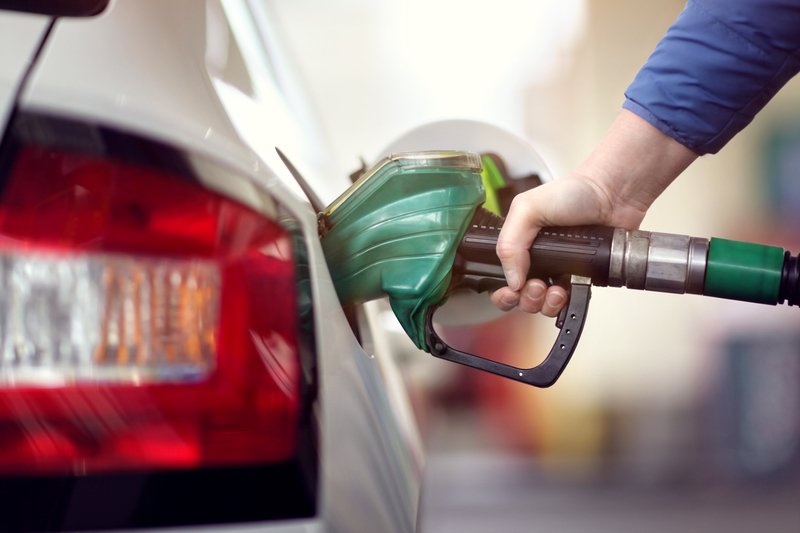 Lukoil a majorat semnificativ prețul motorinei în România, în contextul în care compania a fost recent plasată sub supravegherea Guvernului, decizie care a stârnit reacții din partea pieței și a autorităților de la București
