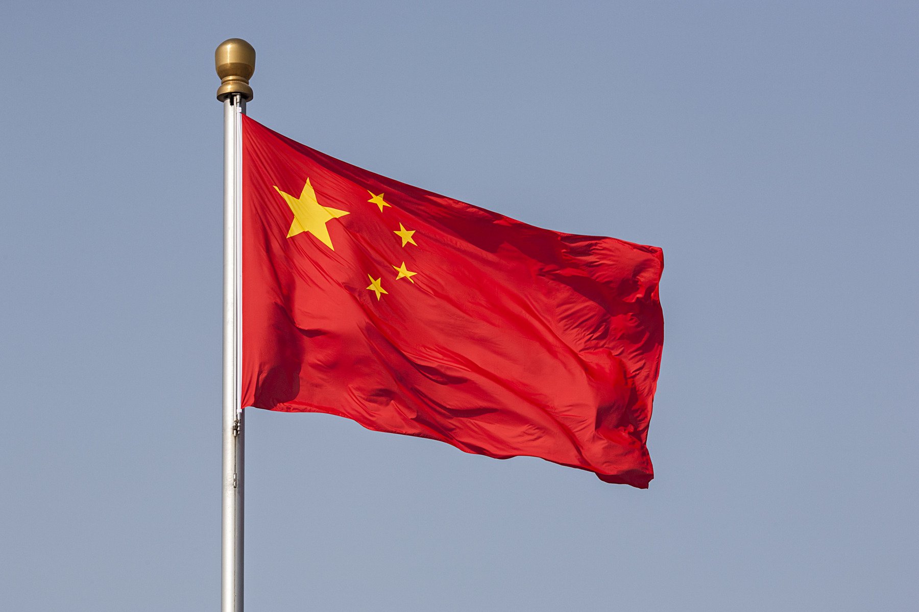 SUA avertizează asupra unui posibil sprijin logistic al Chinei pentru Iran, în contextul tensiunilor crescute în Orientul Mijlociu Într-un nou panel de anunțuri care intensifică suspiciunile privind implicarea China în conflictul din Orientul Mijlociu, oficiali din Statele Unite susțin că Beijingul se pregătește să ofere Teheranului sprijin financiar și tehnic pentru dezvoltarea unor componente de rachetă