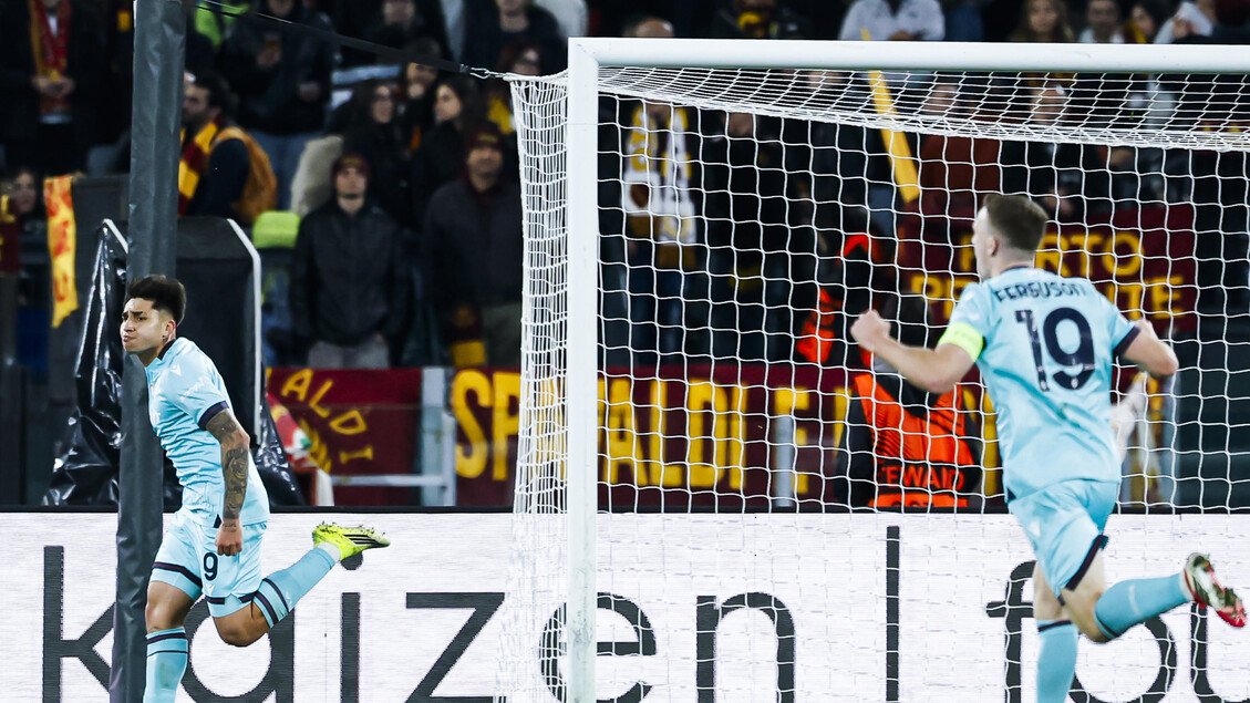 Roma a fost eliminată din Europa League după o partidă dramatică împotriva formației Bologna, încheiată după prelungiri, cu scorul de 4-3 pentru oaspeți