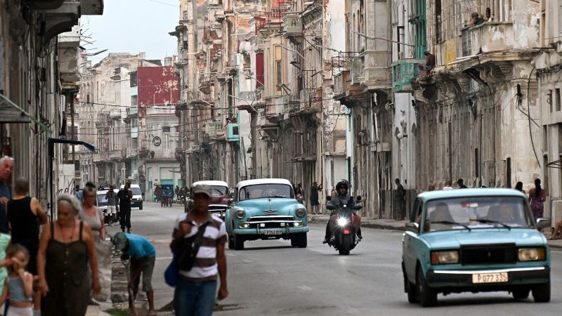 Criza economică din Cuba escaladează, iar situația devine din ce în ce mai disperată Havana se află în mijlocul unei crize mult mai grave decât cea cunoscută de-a lungul celor șase decenii de la revoluție