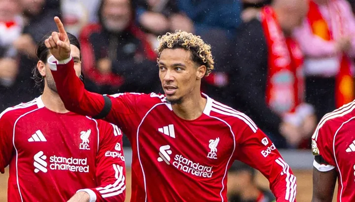 Liverpool și Tottenham Hotspur se vor întâlni duminică pe terenul de la Anfield, într-un meci care captează atenția fanilor din Premier League