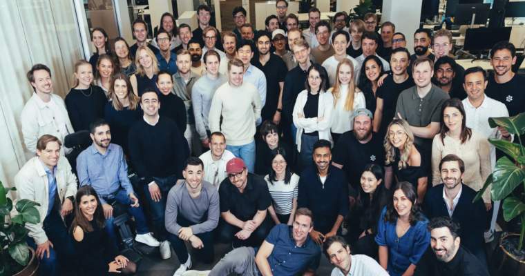 Startup-ul suedez Legora, specializat în tehnologie juridică, a reușit să atragă o nouă rundă de finanțare semnificativă, valoarea companiei fiind astfel evaluată la peste 5,5 miliarde de dolari