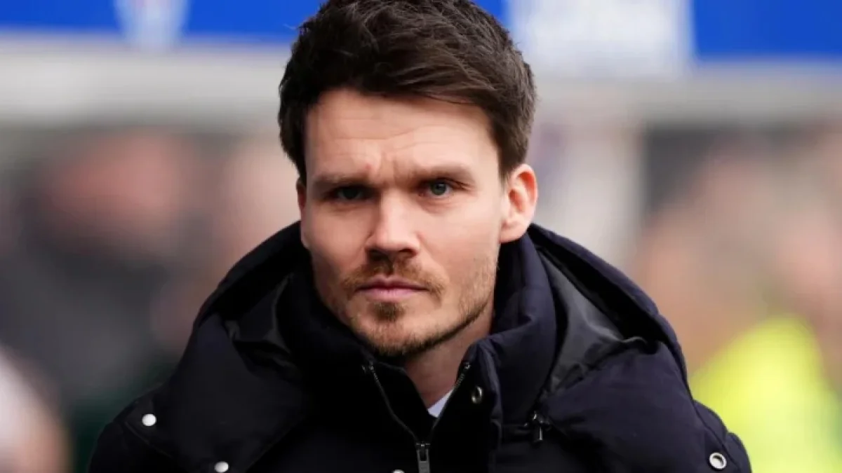 Rangers și Aberdeen s-au întâlnit sâmbătă într-un meci contând pentru Premiership-ul scoțian, o partidă marcată de controverse legate de golul decisiv, schimbările în ultimul moment și decizii discutabile ale arbitrilor