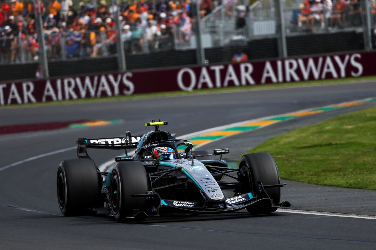 Kimi Antonelli obține locul al doilea la Australian Grand Prix într-un start dinamic Kimi Antonelli a reușit să urce pe podium, obținând locul al doilea în cursa de la Melbourne, în ciuda unui start dificil și a unei sesiuni de antrenamente libere mai puțin convingătoare
