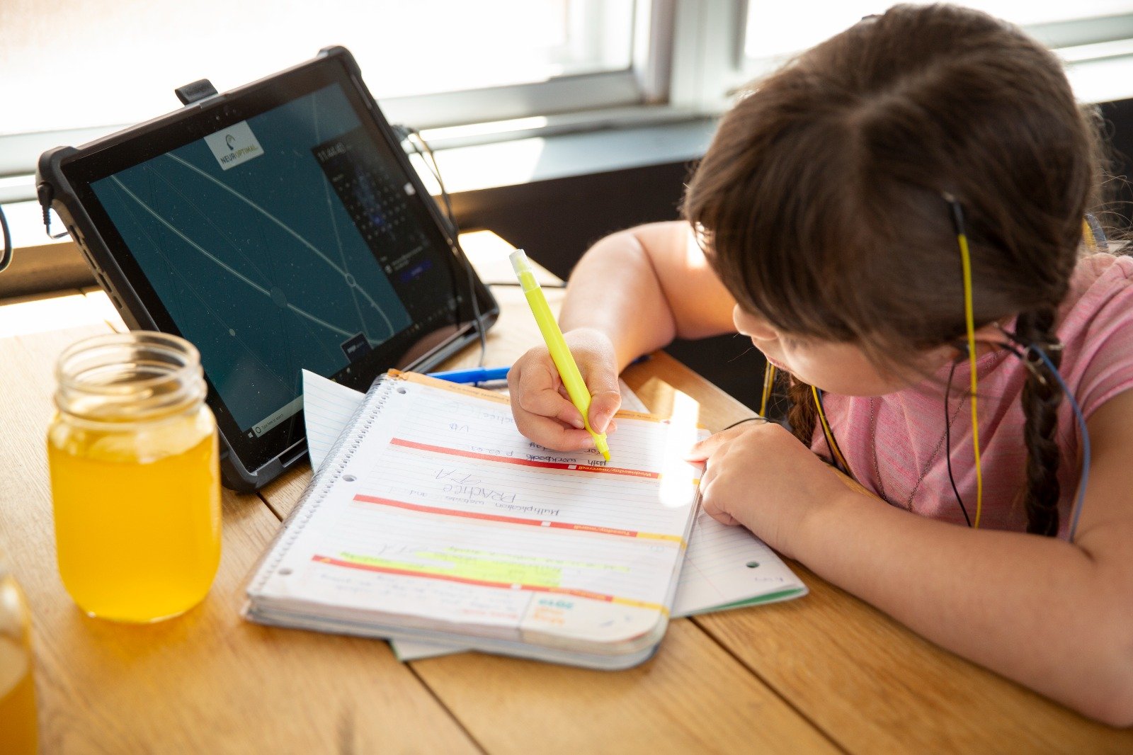 Dificultățile de învățare în școli: soluții pentru sprijinirea copiilor (P)