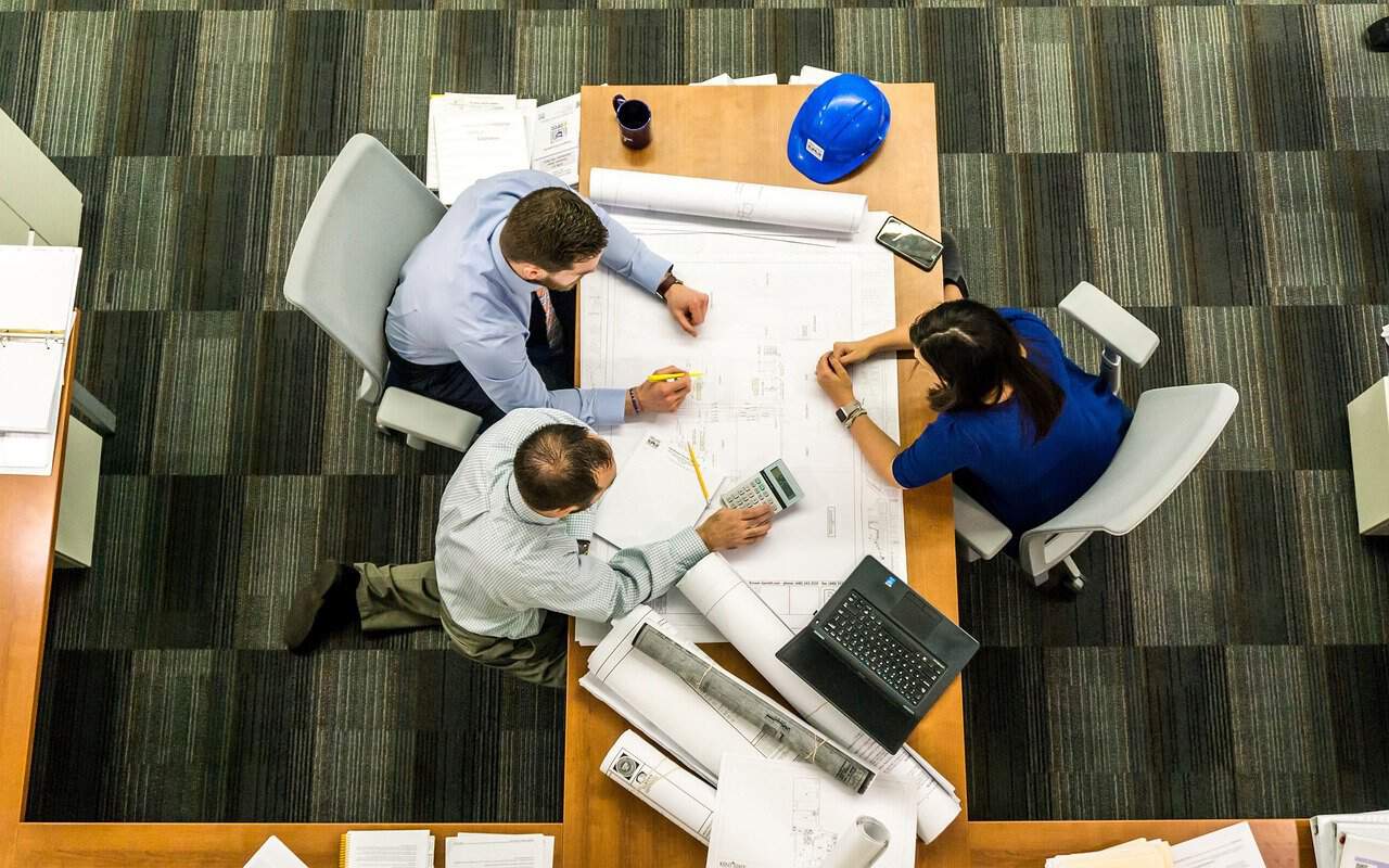 Fondul Național de Garantare a Creditelor pentru IMM-uri (FNGCIMM) a lansat recent un nou produs destinat sprijinirii întreprinderilor mici și mijlocii, numit INSTANT IMM
