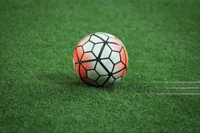 Alex Sandro, fundaşul stâng al reprezentativei Braziliei și jucătorul de la Flamengo, va fi forțat să rateze cele două partide amicale programate în această lună, cauzate de o accidentare musculară suferită duminică în campionatul brazilian