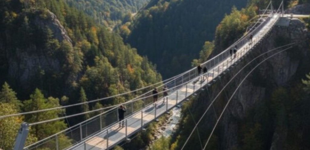 Comuna Parva din județul Bistrița-Năsăud se pregătește să devină locul unde va fi construit cel mai înalt pod pietonal suspendat din Europa
