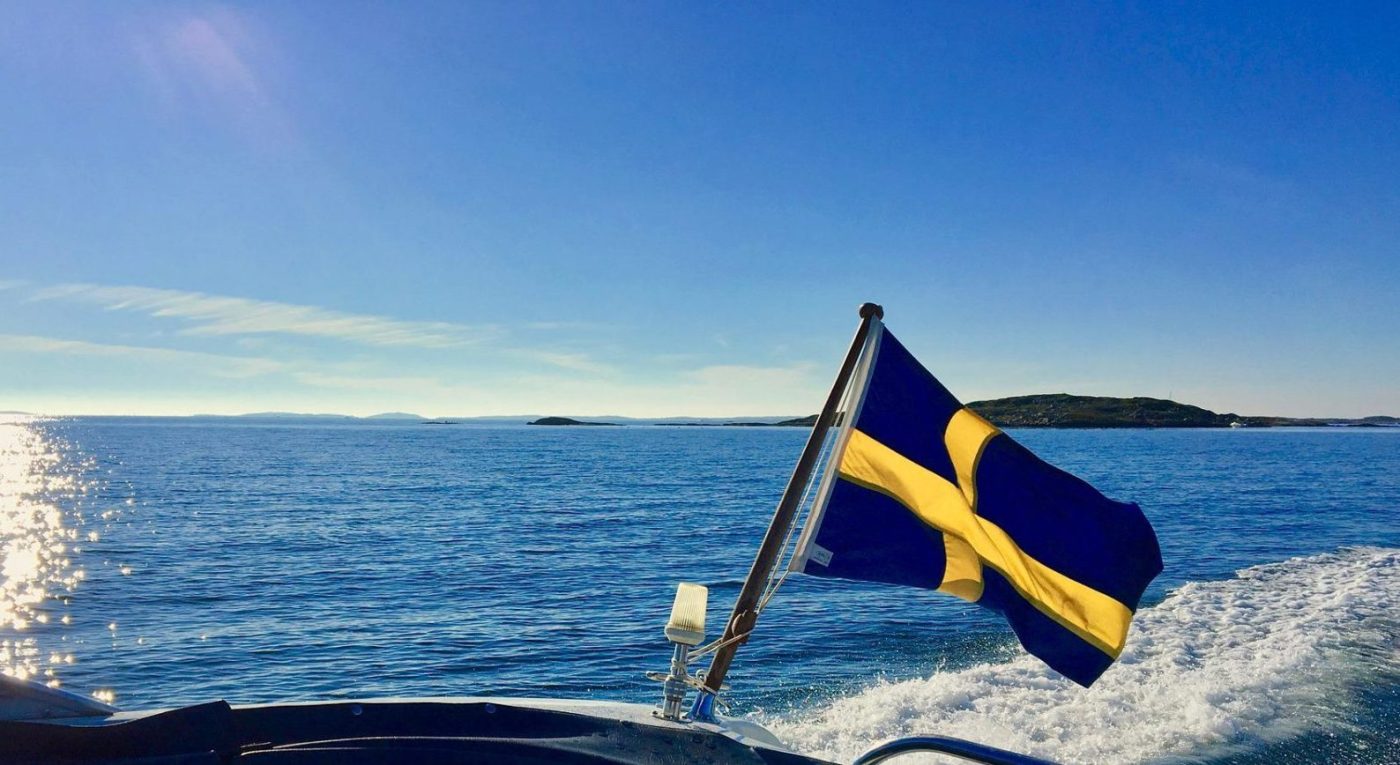 Guvernul Suediei anunță posibile modificări în reglementările de imigrație pentru a pune capăt expulzărilor controversate ale minorilor neînsoțiți După o serie de critici puternice și scrutiny internațional, guvernul suedez a dezvăluit vineri intenția de a revizui regulile privind imigrația, în special în ceea ce privește expulzările minorilor neînsoțiți