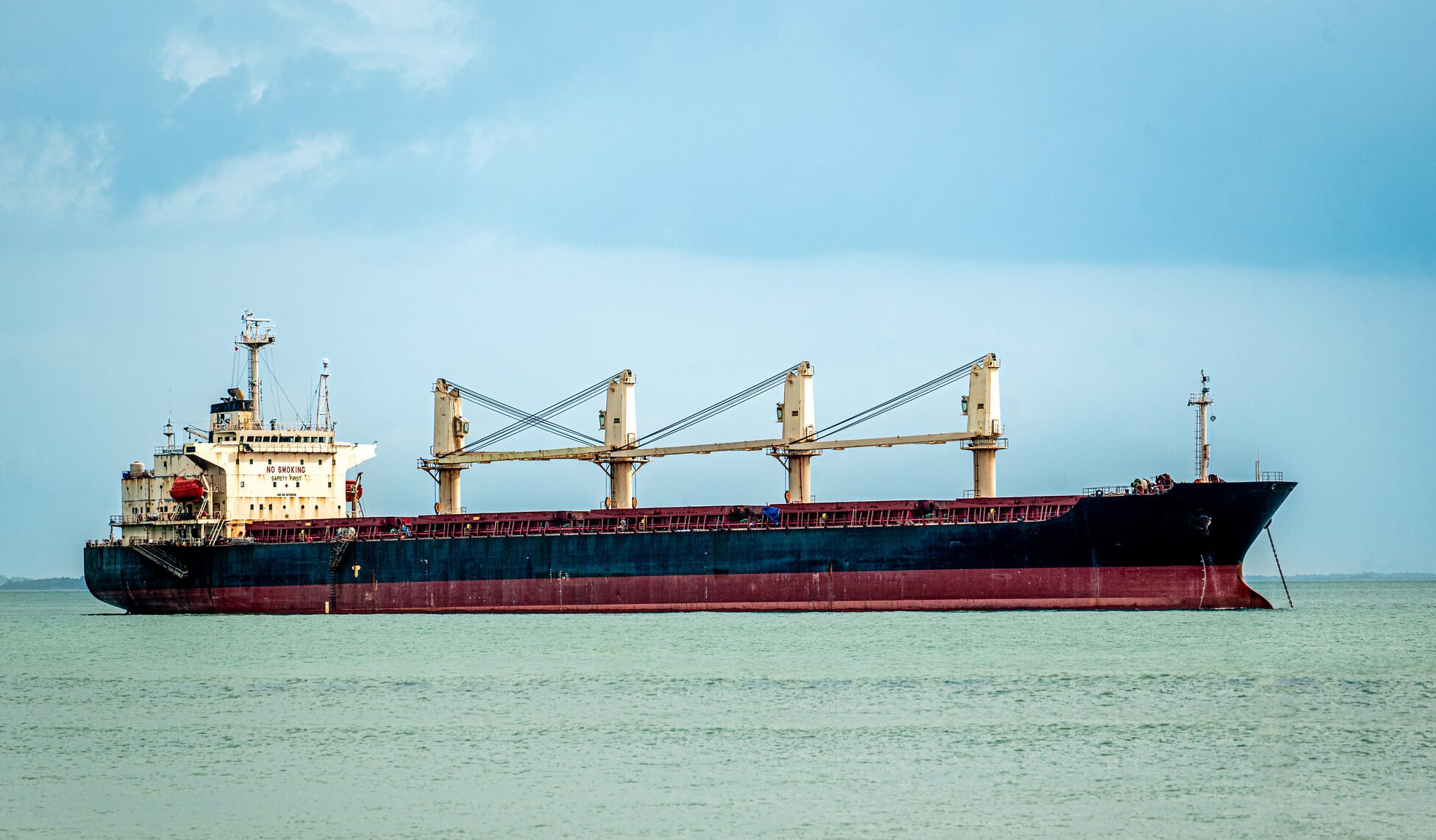 Marina militară a Statelor Unite anunță reluarea escortei navele comerciale prin Strâmtoarea Ormuz, una dintre cele mai dispute și periculoase rutieri maritime din lume