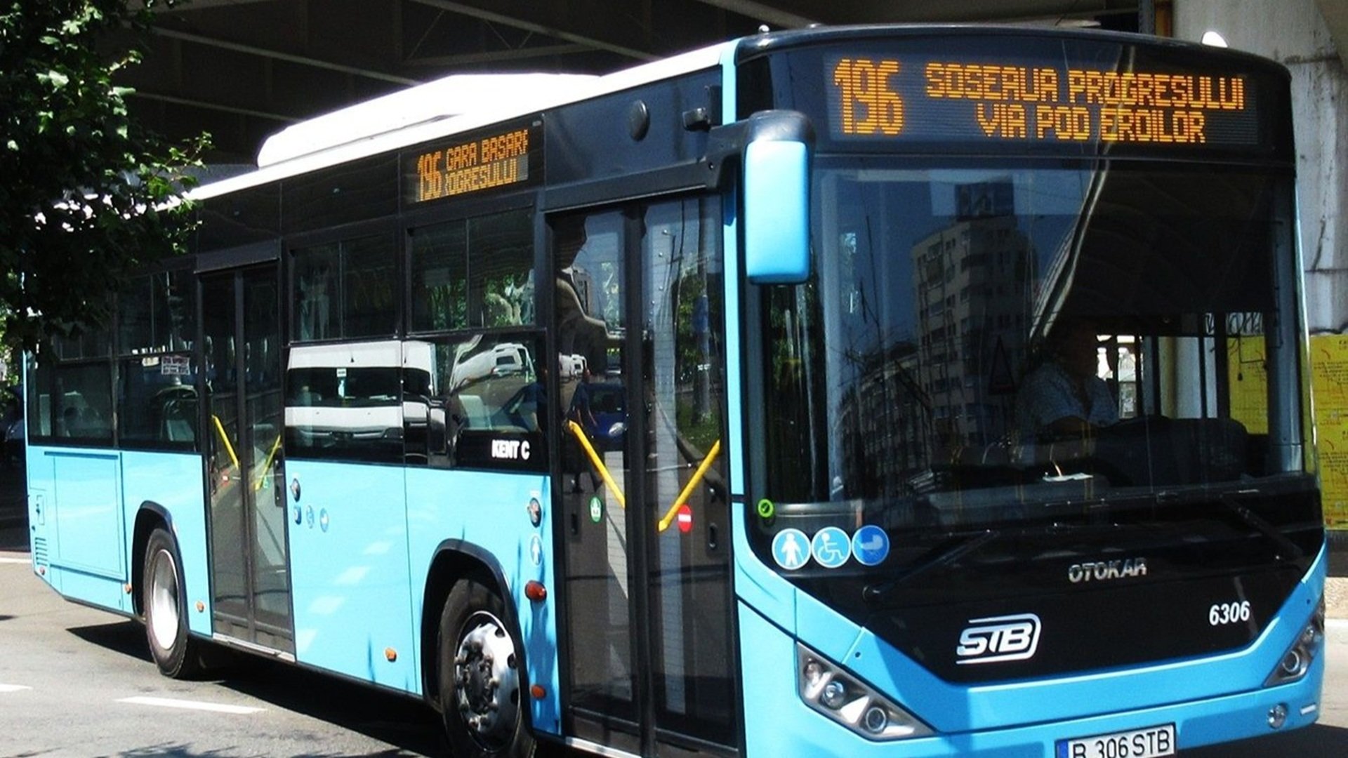 Autobuzele liniei 196 circulă pe traseu extins de weekend