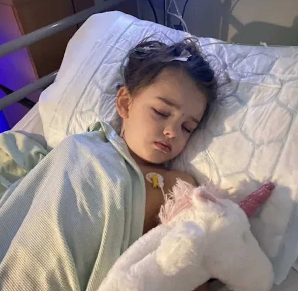 Mamă: de la insolație la cancer terminal, simptome ignorate