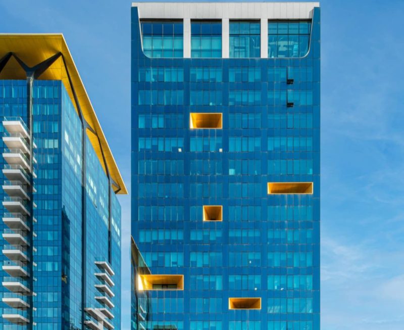 One United Properties continuă atenția asupra vânzării clădirii One Tower, estimată la 114 milioane de euro One United Properties păstrează în stand-by planul de vânzare a imobilului emblematic, clădirea de birouri One Tower, aflată în portofoliu cu o valoare de 114 milioane de euro