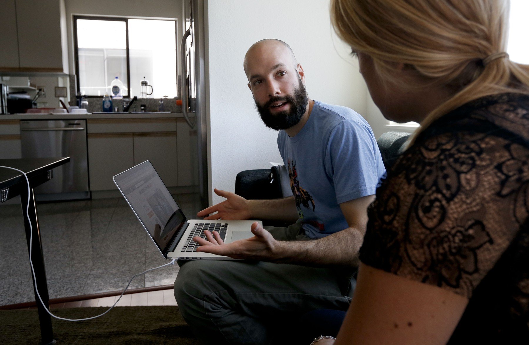 Patreon, platforma preferată pentru crearea de conținut și susținerea creatorilor independenți, a tras semnale de alarmă cu privire la modul în care marile companii de tehnologie dezvoltă și utilizează modelele de inteligență artificială (AI)