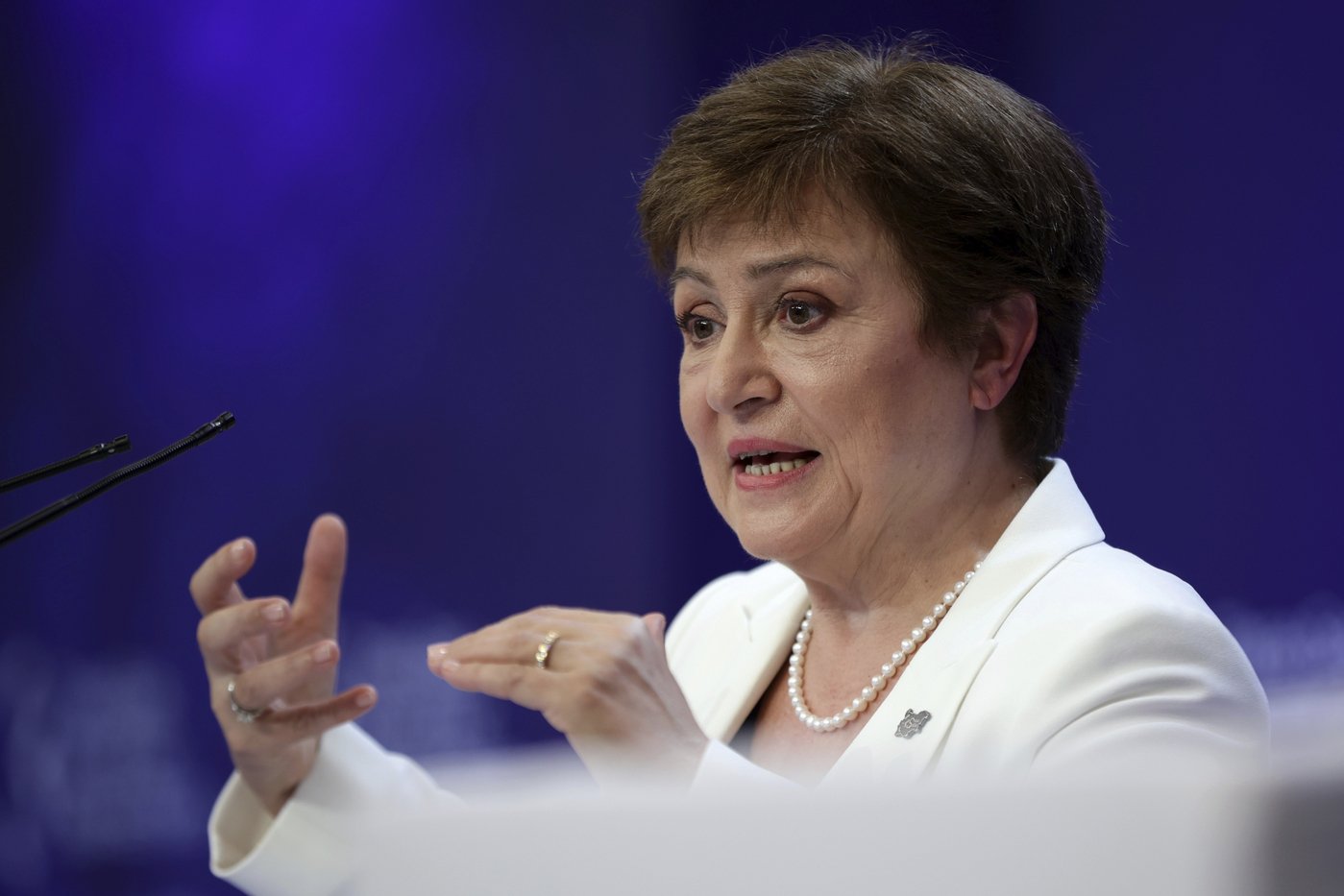 Noul conflict din Orientul Mijlociu aggravază tensiunile economice globale, punând sub semnul întrebării stabilitatea piețelor energetice mondiale