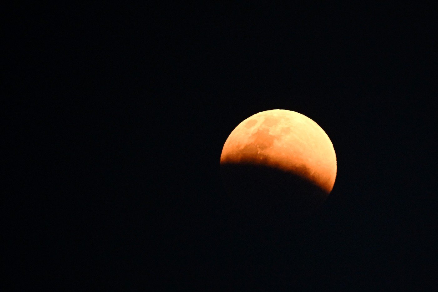 Eclipsa din 3 martie aduce o schimbare profundă în viețile a patru semne zodiacale, semnale clare ale unei perioade de reînnoire și creștere personală