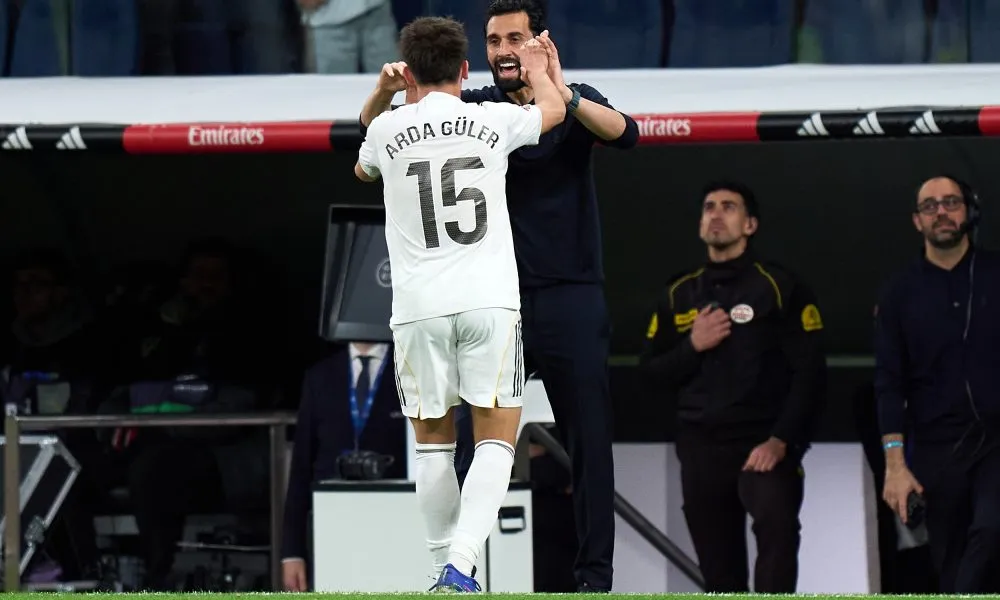 Real Madrid se află într-o formă de zile mari și își pregătește cu încredere manava pentru returul din optimile UEFA Champions League, după ce a obținut un avantaj semnificativ în fața lui Manchester City
