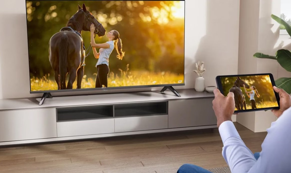 Smart TV de la Altex, preț redus, ideal pentru Netflix, YouTube și Disney+