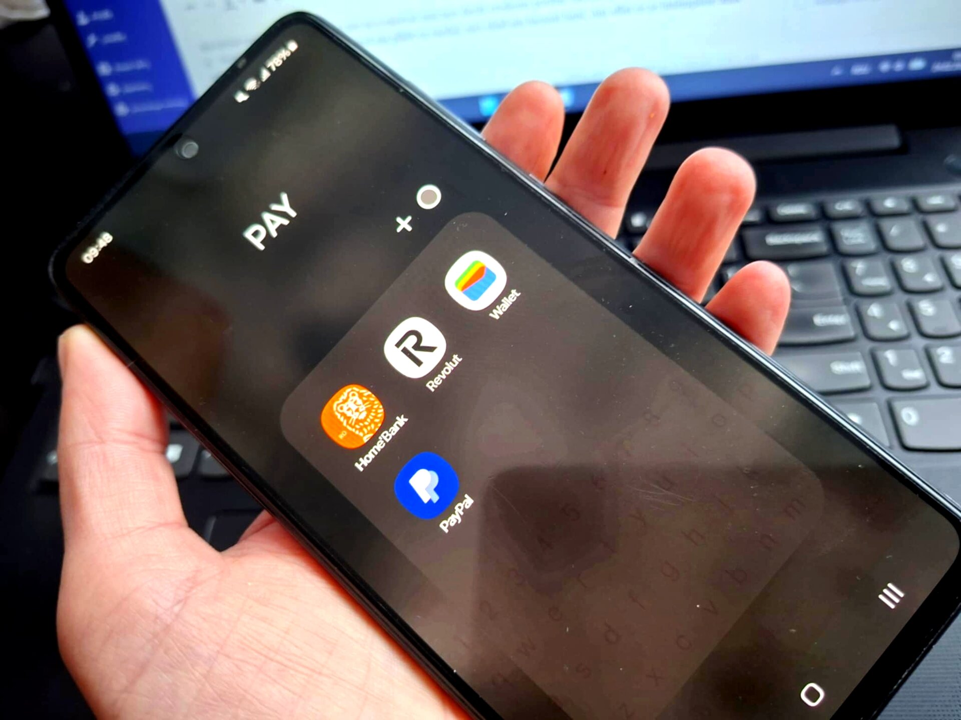 Cum te poți apăra de aplicațiile “clonă” pe Android: semne că ai instalat o copie periculoasă În era digitală, smartphone-urile au devenit purtătoarele principale ale vieții noastre online, iar sistemul de operare Android, popular pentru flexibilitatea și personalizabilitatea sa, nu face excepție
