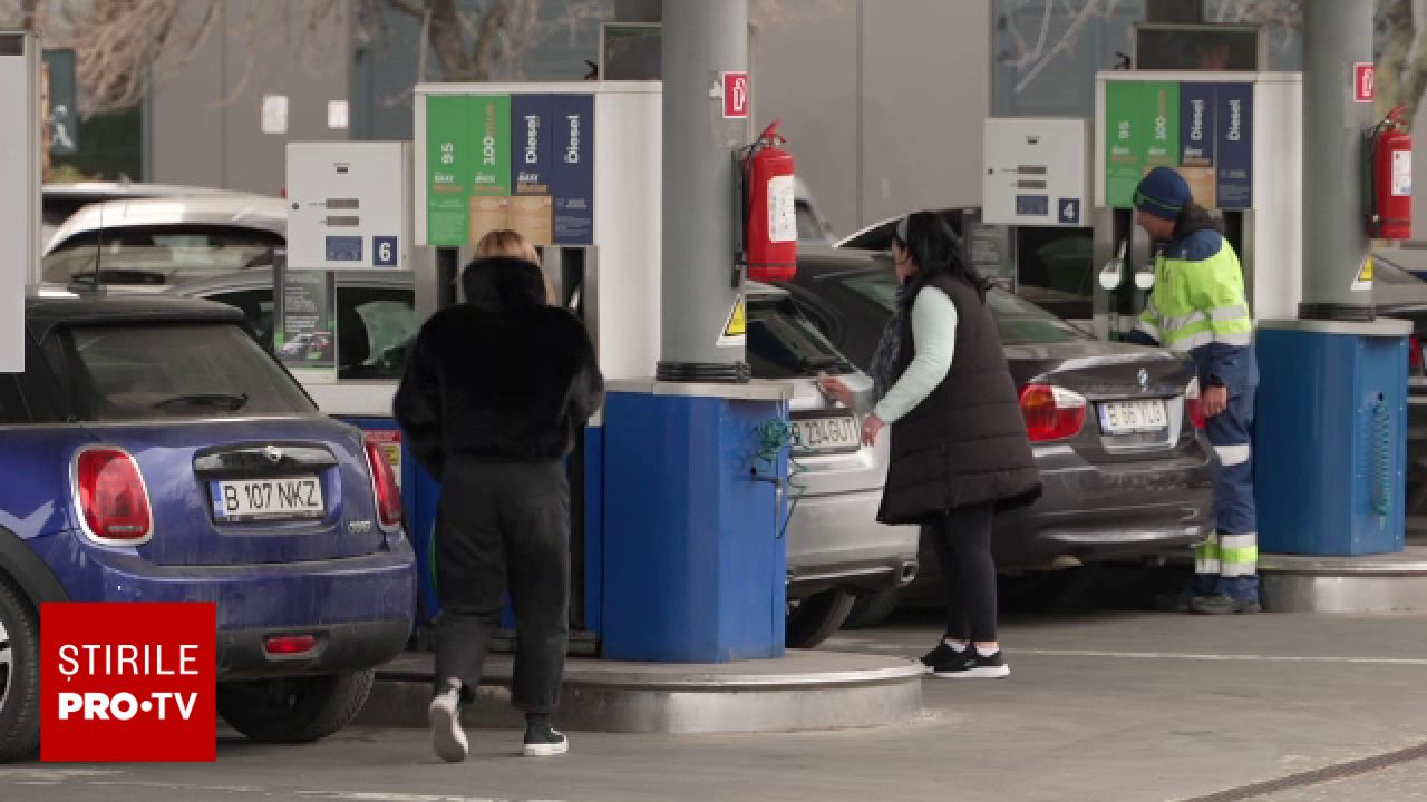 Prețurile carburanților rămân în centrul atenției după noile măsuri guvernamentale Guvernul a adoptat, după trei zile întârziere, măsuri menite să tempereze creșterea prețurilor la benzină și motorină