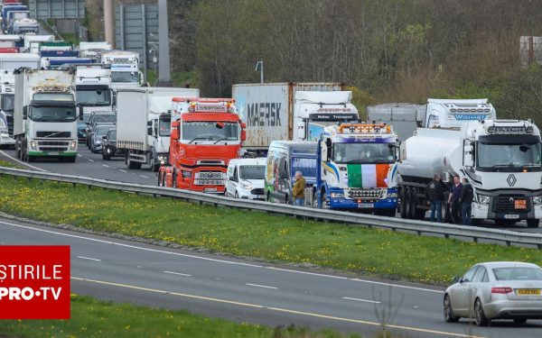 Benzina, scumpă în Irlanda: Protestatarii au blocat singura rafinărie, strigând „E ilogic”