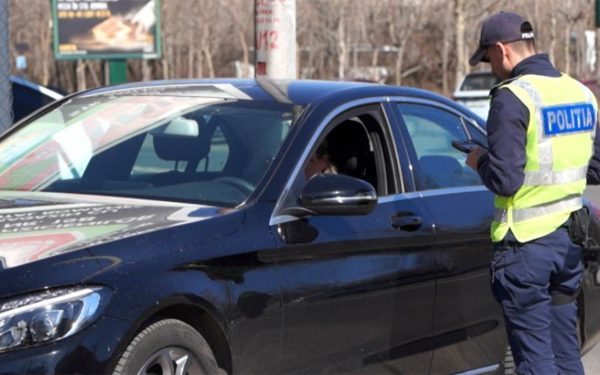 Amenzi USTURĂTOARE pentru șoferii din România: Ce trebuie să NU uiți acasă