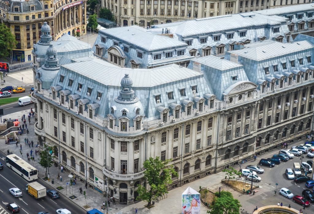 Studenții din București, provocați să găsească soluții de reciclare. Premiu: Untold 2026