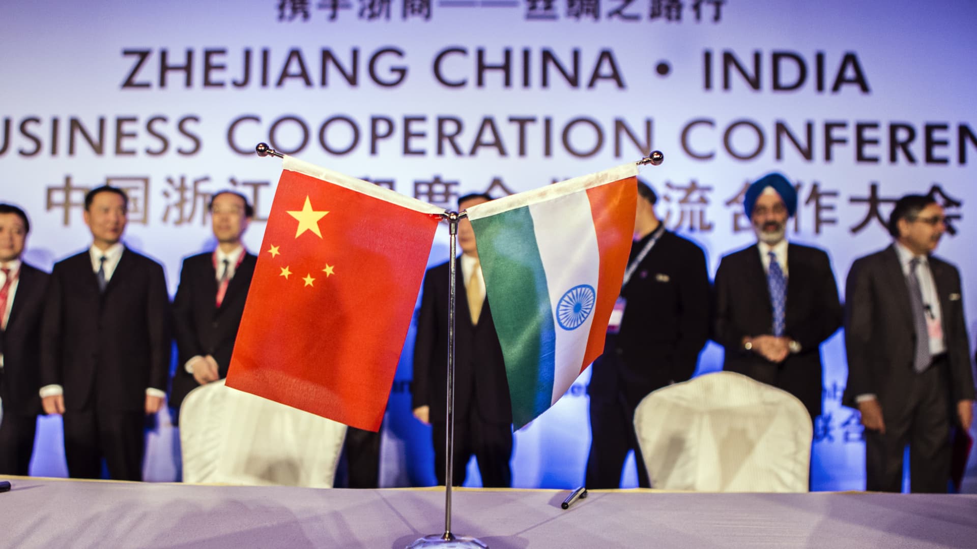 Vizita indiană dezgheață relațiile cu China