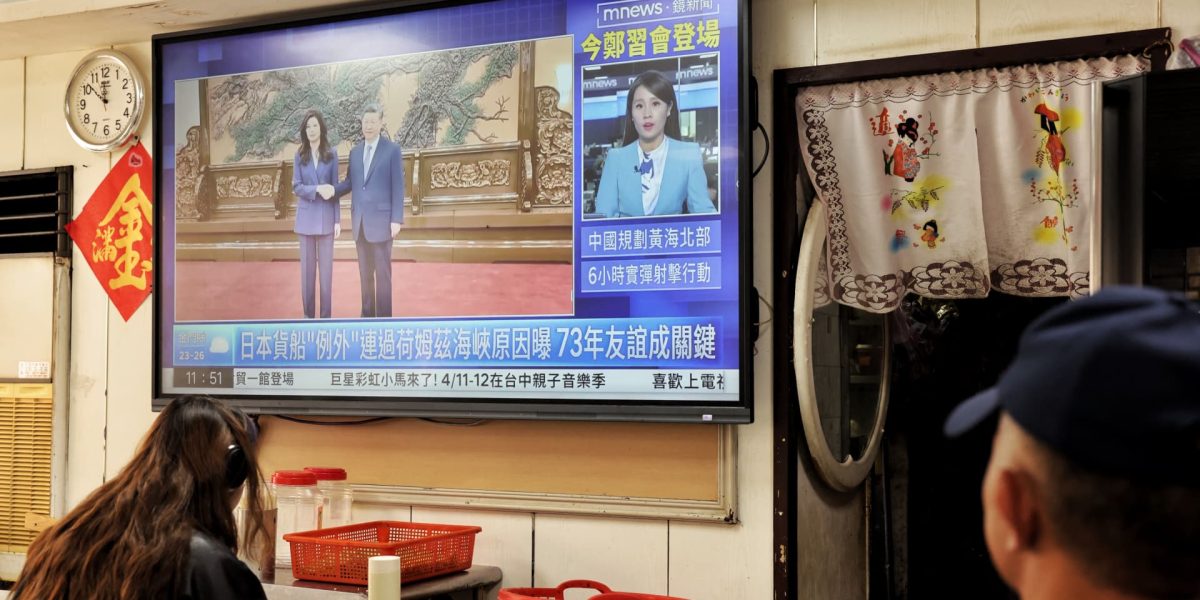 XI acuză „amenințarea” independenței Taiwan în discuțiile istorice