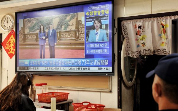 XI acuză „amenințarea” independenței Taiwan în discuțiile istorice