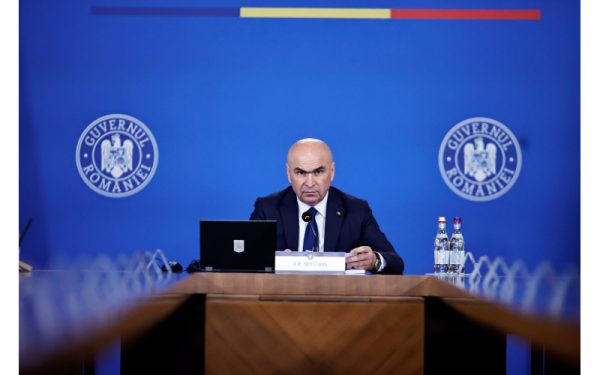 Bolojan și Peter Magyar, dialog secret la telefon: Ce s-a discutat