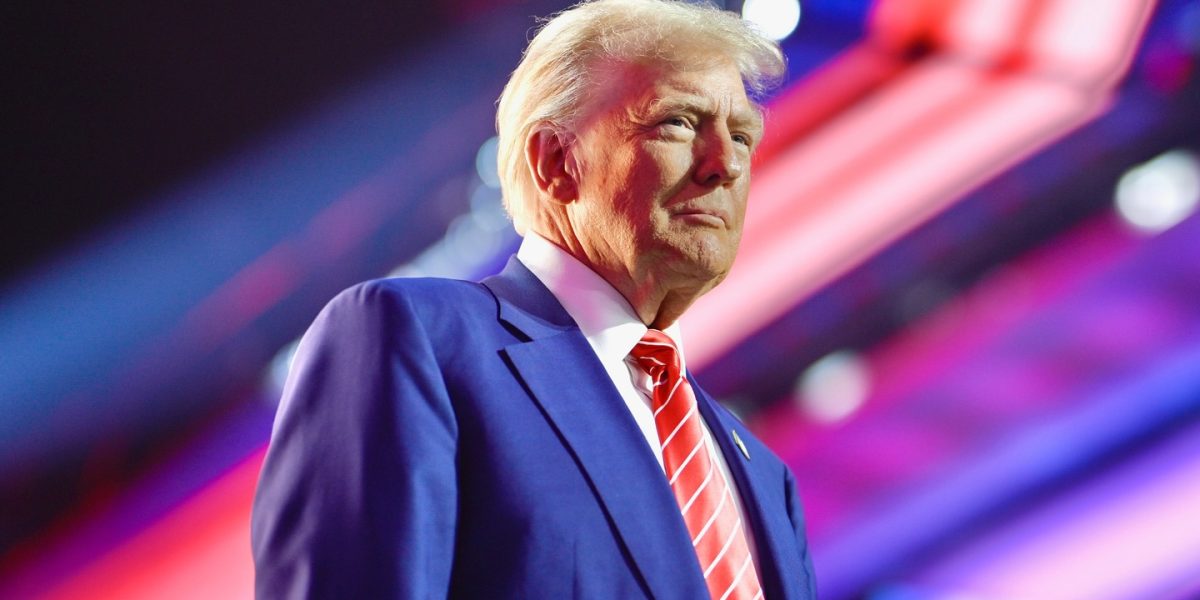 Trump, deschis la încetarea focului în Liban, anunță oficialii americani