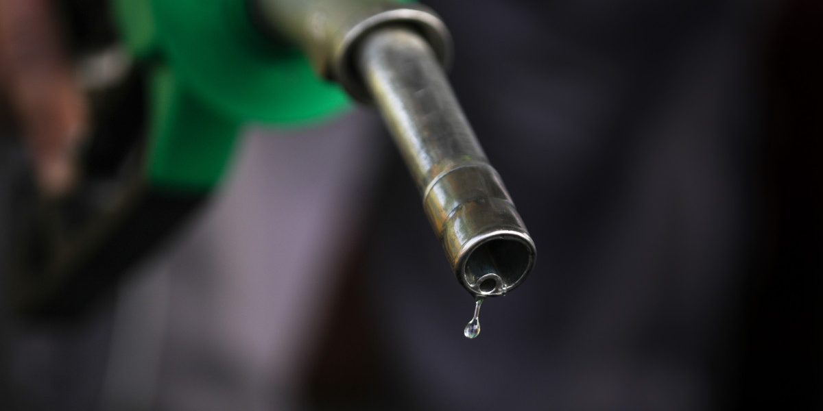 FMI: Reducerea taxelor la combustibili, soluția anti-criză? Lecția Ucrainei