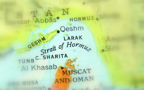Iranul anuntă deschiderea Strâmtorii Ormuz. Trump mulțumește