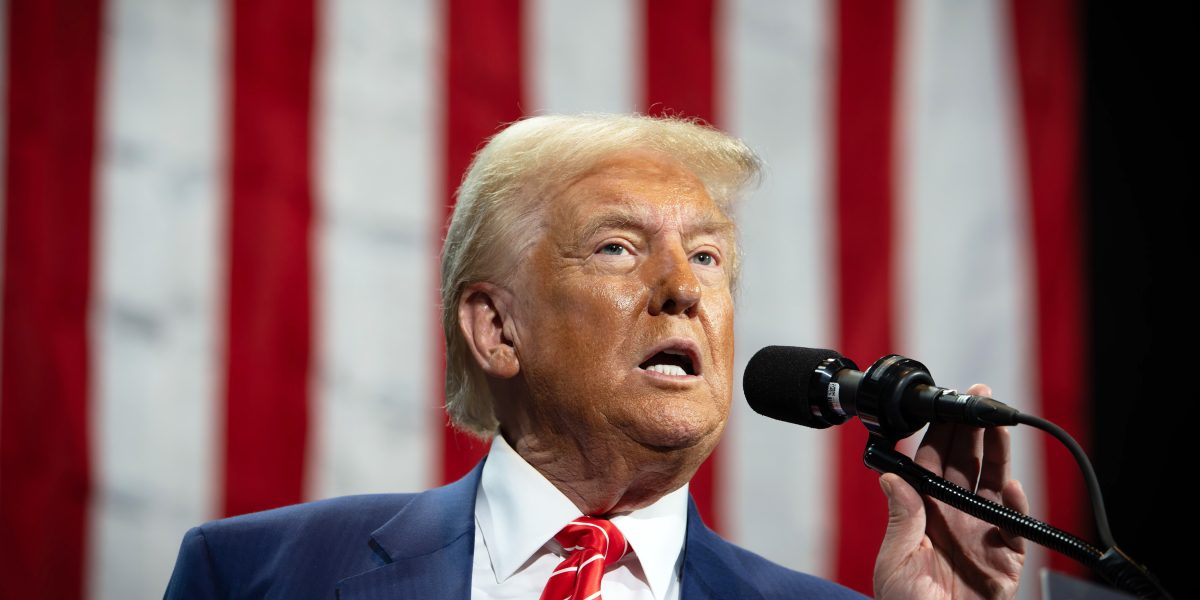 Trump, REACȚIE SURPRINZĂTOARE: Mulțumește Iranului, dar blochează navele