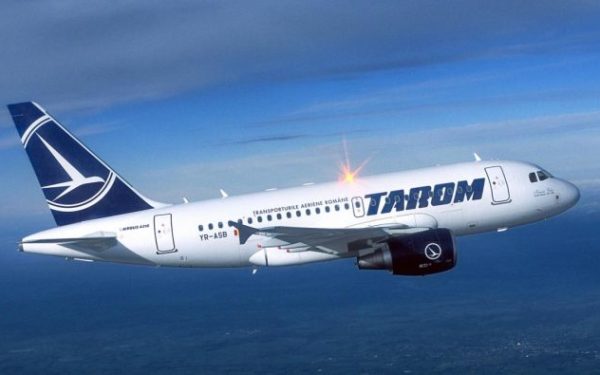 Tarom rezistă crizei: Zboruri asigurate, rezerve de kerosen pe termen lung