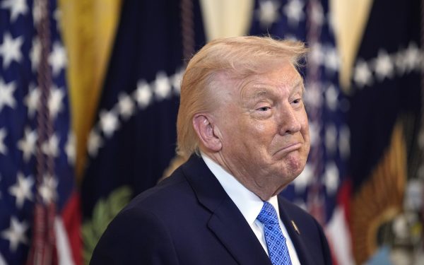 Trump prelungește armistițiul, dar păstrează blocada: Decizie la cererea Pakistanului