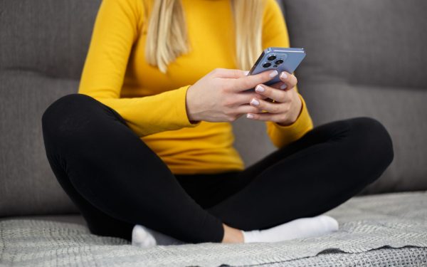 Specialiștii Demontează Iluzia Relaxării Totale pe Telefon