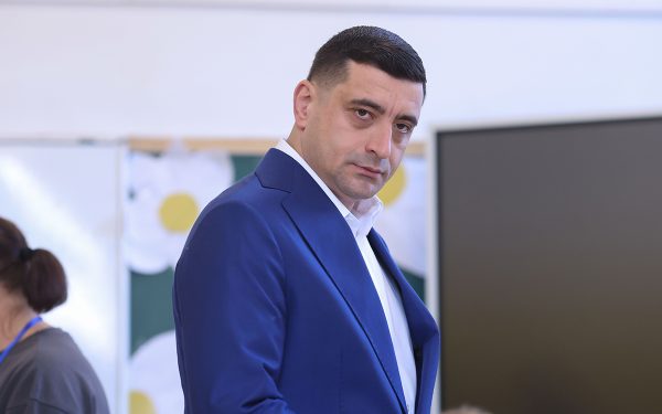 George Simion la PSD Timișoara: Ce caută liderul AUR la reuniunea social-democraților?