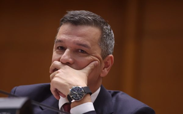 Grindeanu, semnal de alarmă la Antena 3: PSD, subiect de miștouri. Bolojan, la un pas de plecare