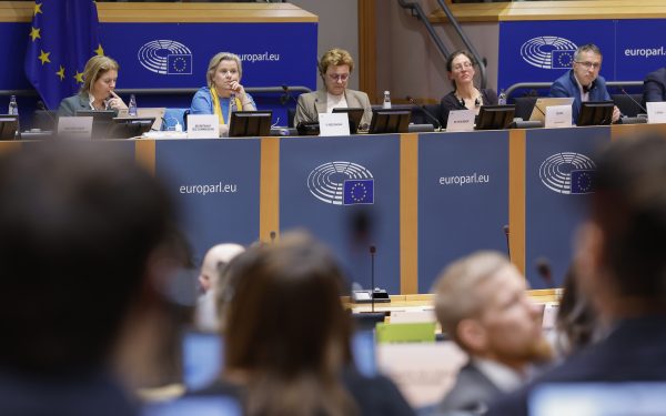 Parlamentul European cere: Buget UE cu 10% mai mare, pentru perioada 2028-2034