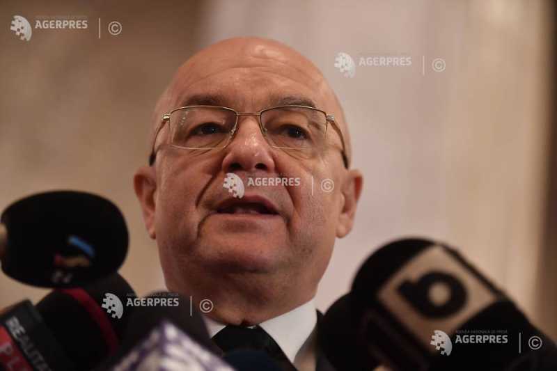Emil Boc anunță licitația pentru cel mai mare parc din Cluj-Napoca Primarul municipiului Cluj-Napoca, Emil Boc, a anunțat lansarea licitației pentru construirea Parcului Est din Gheorgheni