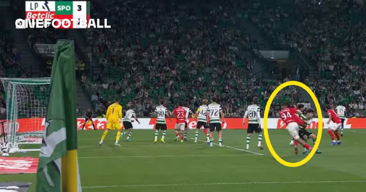 Decizii controversate și schimbări de scor într-un meci tensionat din Primeira Liga Un meci disputat recent din Primeira Liga a fost caracterizat de decizii arbitrare ce au influențat decisiv rezultatul final
