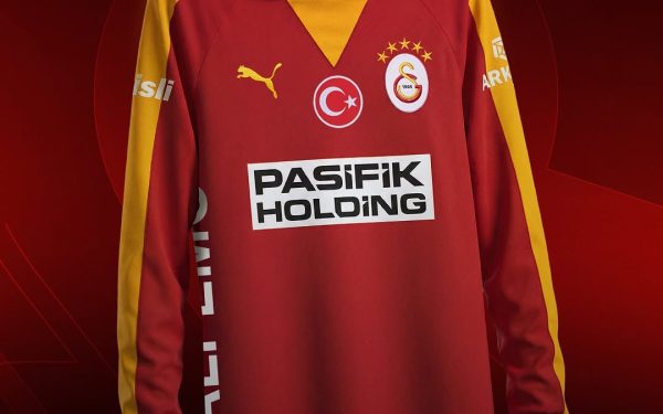 Galatasaray îmbracă o uniformă retro la meciul cu Gençlerbirliği