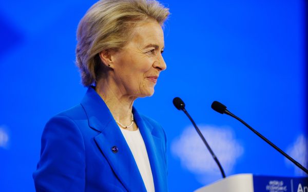 UE: Aplicație anti-minori online, anunțată de Ursula von der Leyen