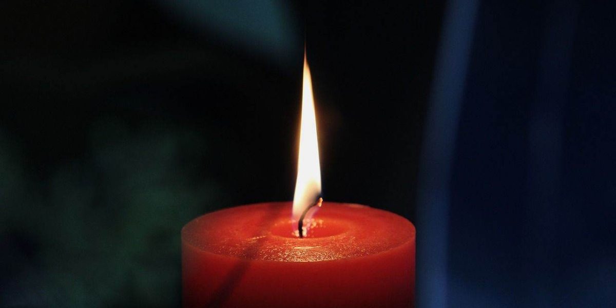 Sfânta Lumină vine de la Ierusalim: Credincioșii așteaptă cu emoție