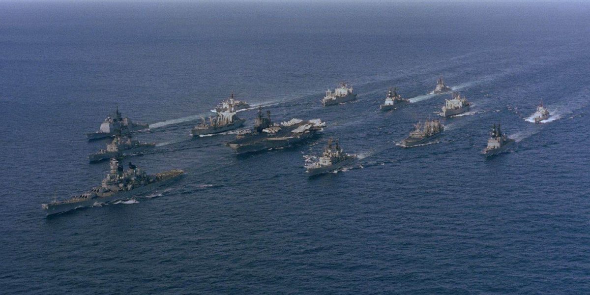 Flotilă americană, manevre în Strâmtoarea Ormuz: Tensiuni în creștere